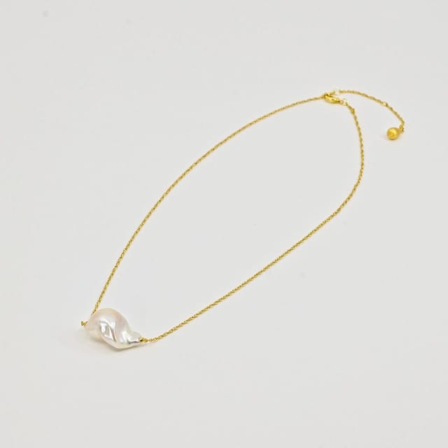 Nudie Jewellery Nudie Jewellery Women's 'Nudie' Nacre Pearl Necklace in 18k Gold - 3