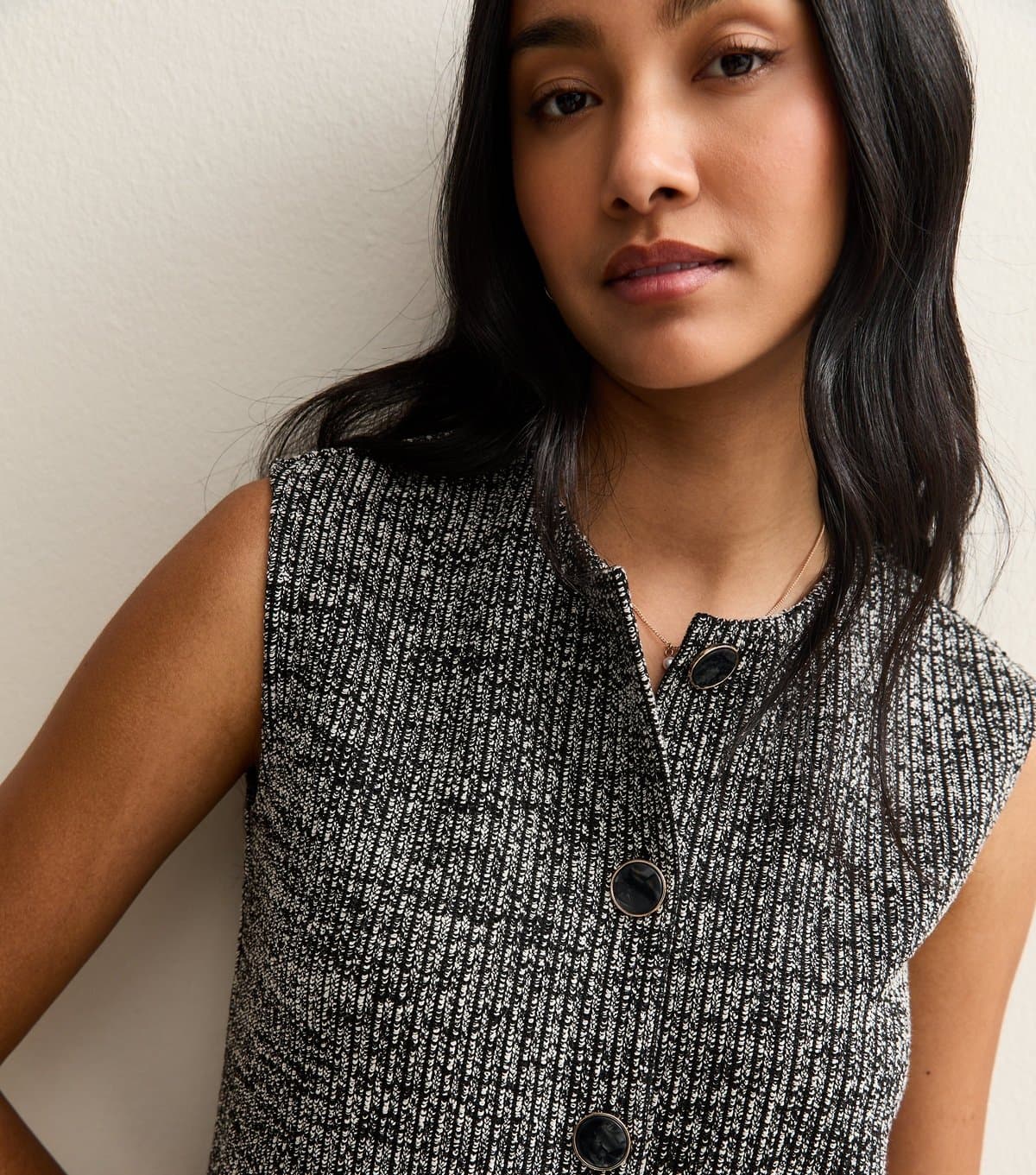 New Look Women's Black Soft Touch Ribbed Knit Boxy Waistcoat New Look