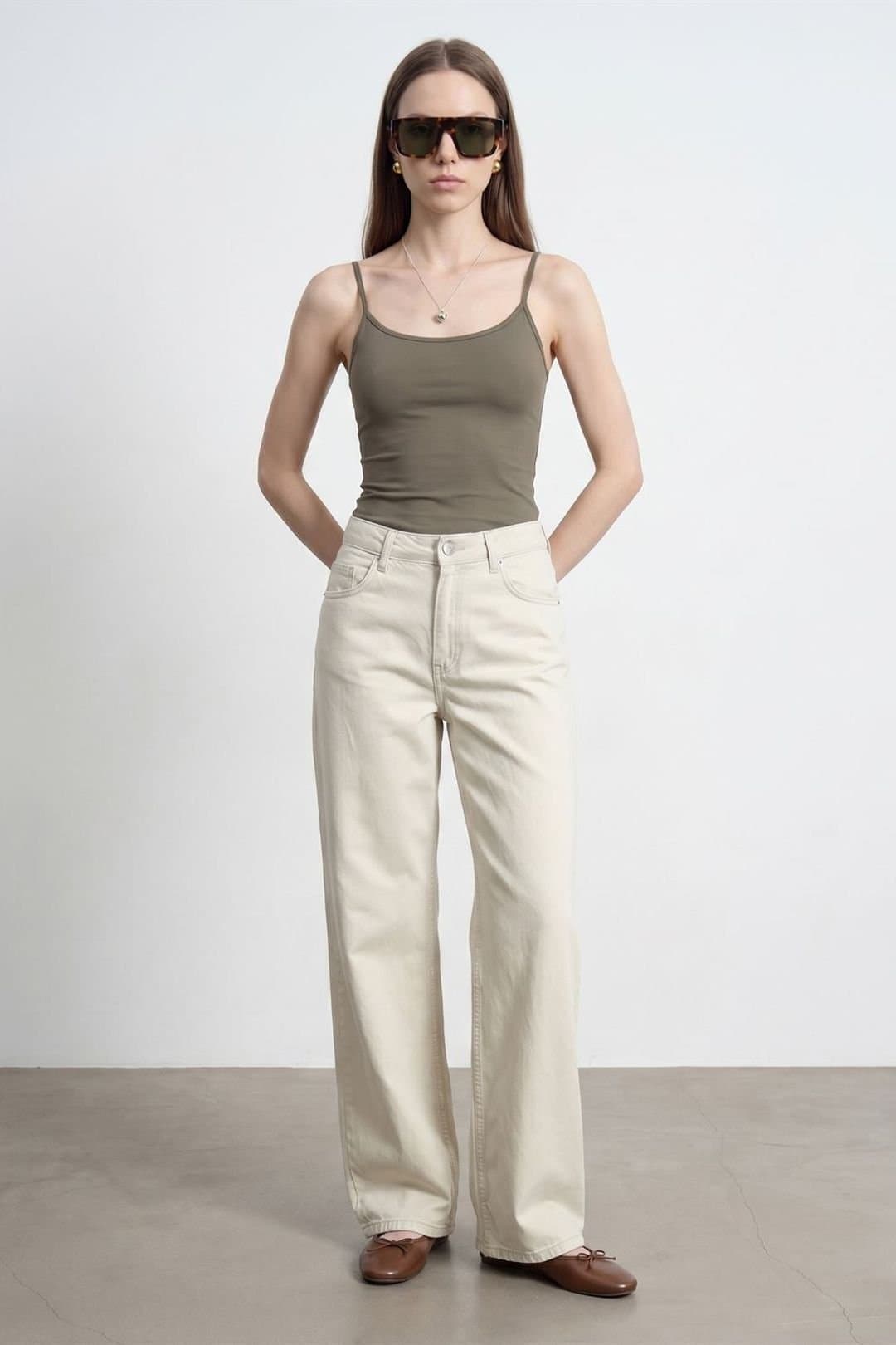 Dilvin Dilvin Women's High-Waist Wide-Leg Denim Jeans in Stone