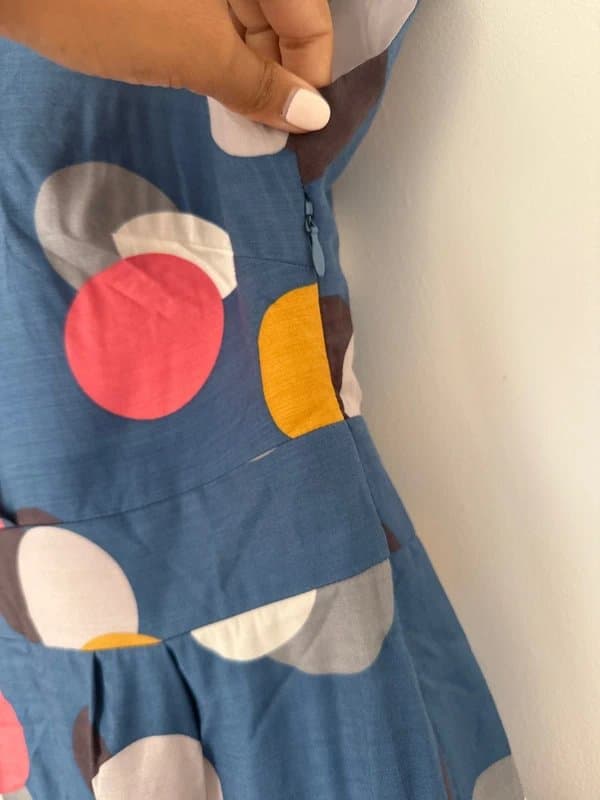 Boden (Shop Floor) Boden Spotty Summer Dress silk blend- size uk 12 R - 37%silk