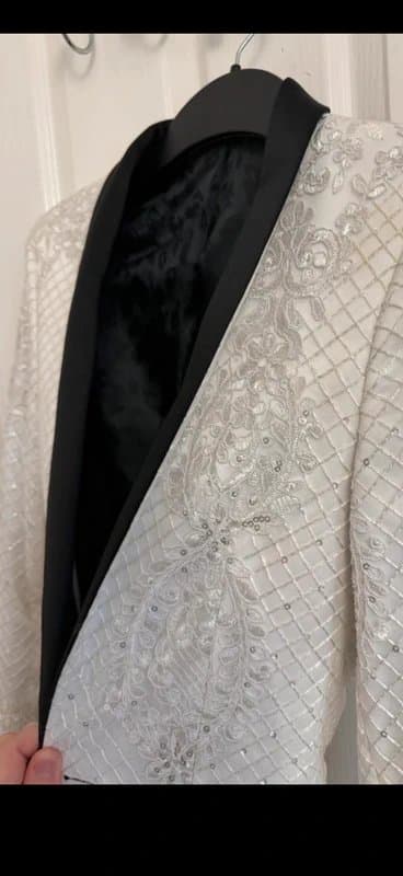 ASOS ASOS lace blazer jacket size small 32 man white and black lapel