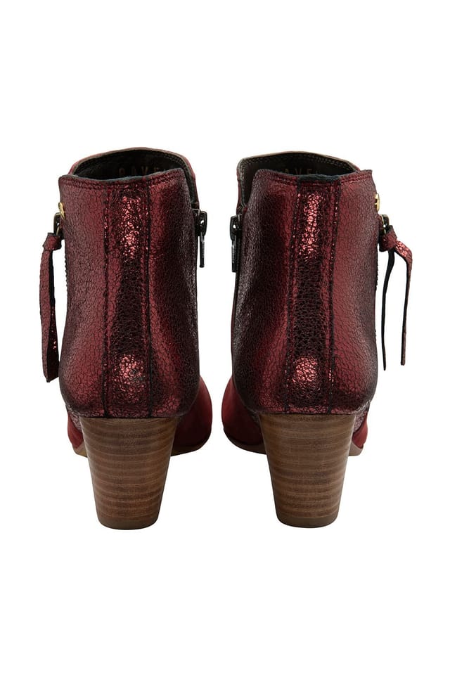 Ravel Ravel Women's 'Tay' Suede Heeled Ankle Boots in Burgundy - 3