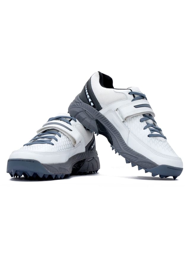 QUIVE QUIVE Men's Reach Performance Cricket Studs Boots in Grey - 2