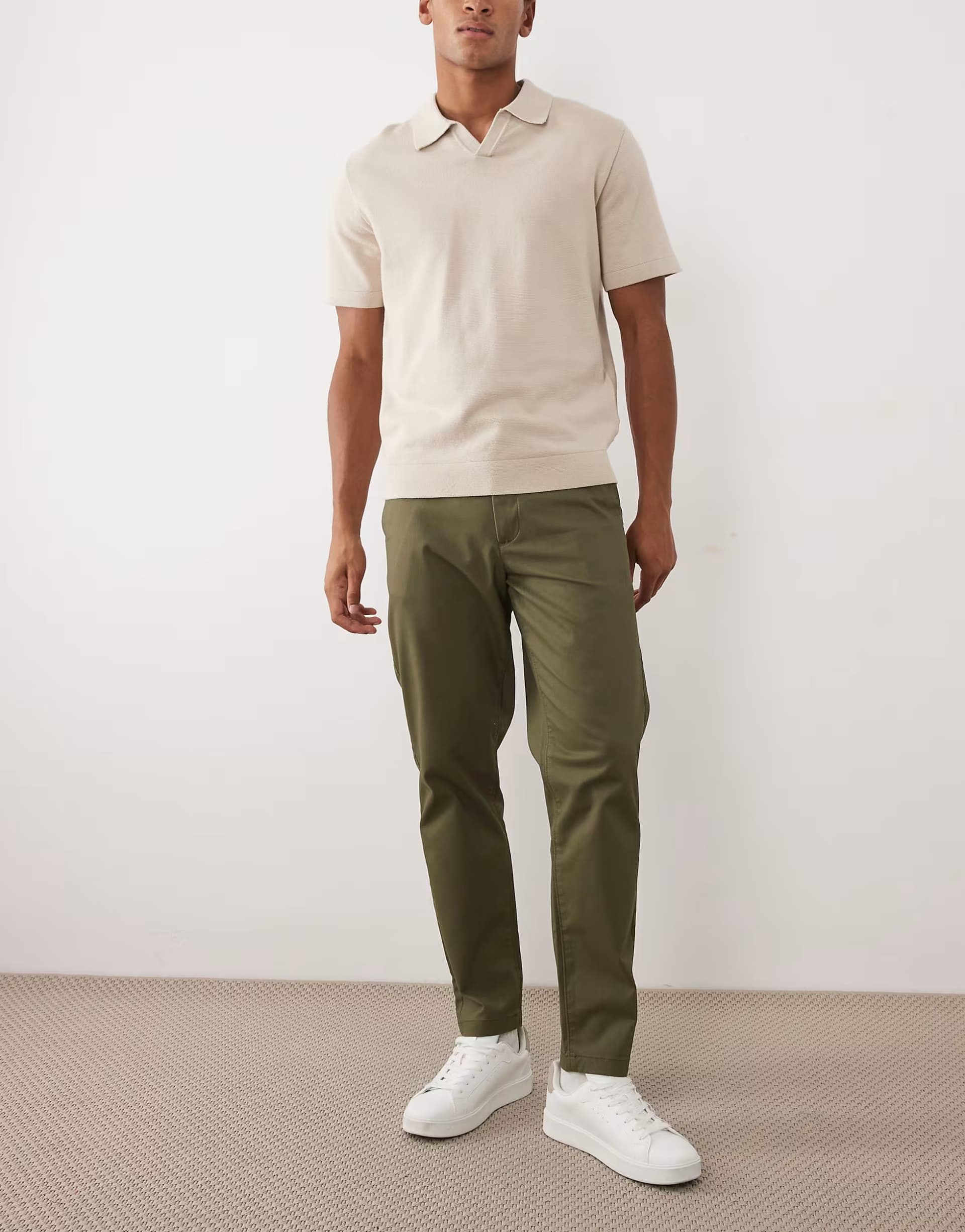 ASOS ASOS DESIGN tapered fit chino in khaki