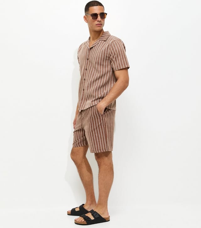 New Look Men's Brown Short Sleeve Stripe Regular Longline Shirt New Look - 3