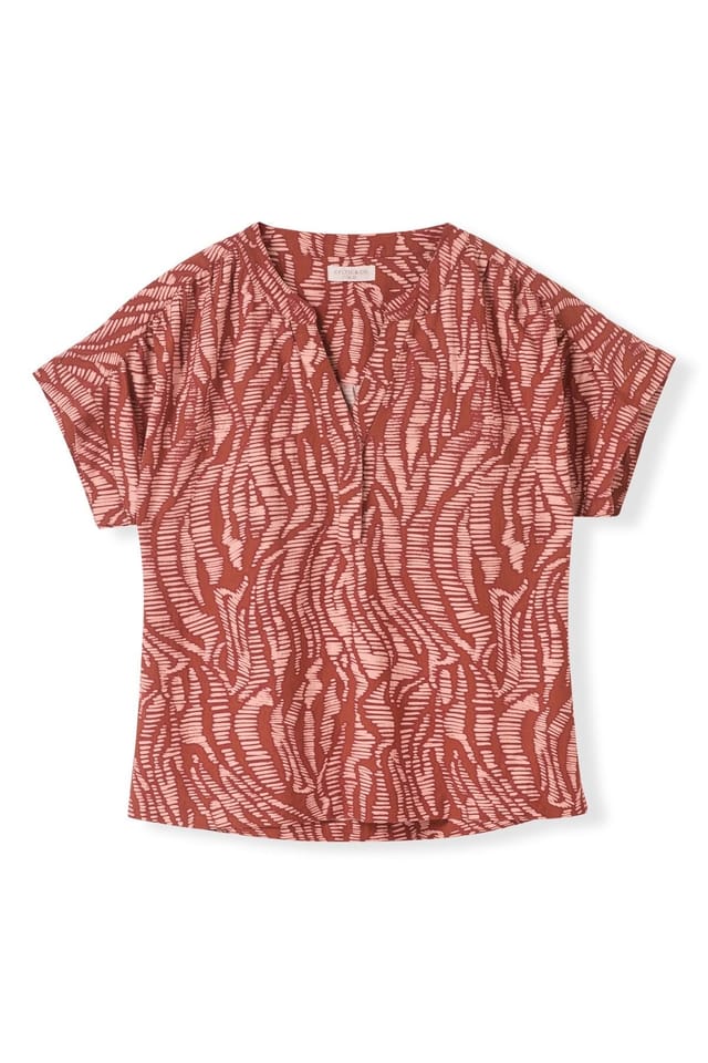 Celtic & Co Celtic & Co Women's Printed Drop Shoulder Top in Dark Red - 2