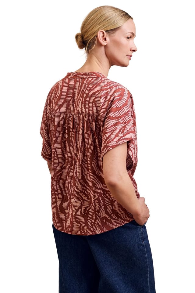 Celtic & Co Celtic & Co Women's Printed Drop Shoulder Top in Dark Red - 3