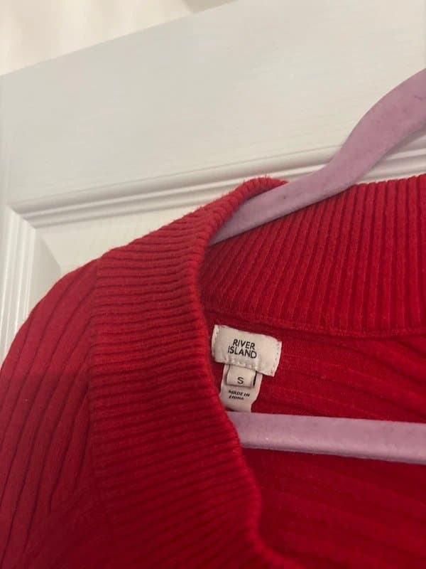 River Island River island oversized red jumper size S Small