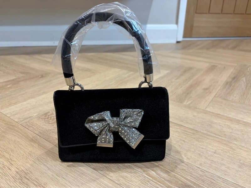 New Look Brand New Women’s New Look Black Velvet Diamanté Bow Top Handle Bag