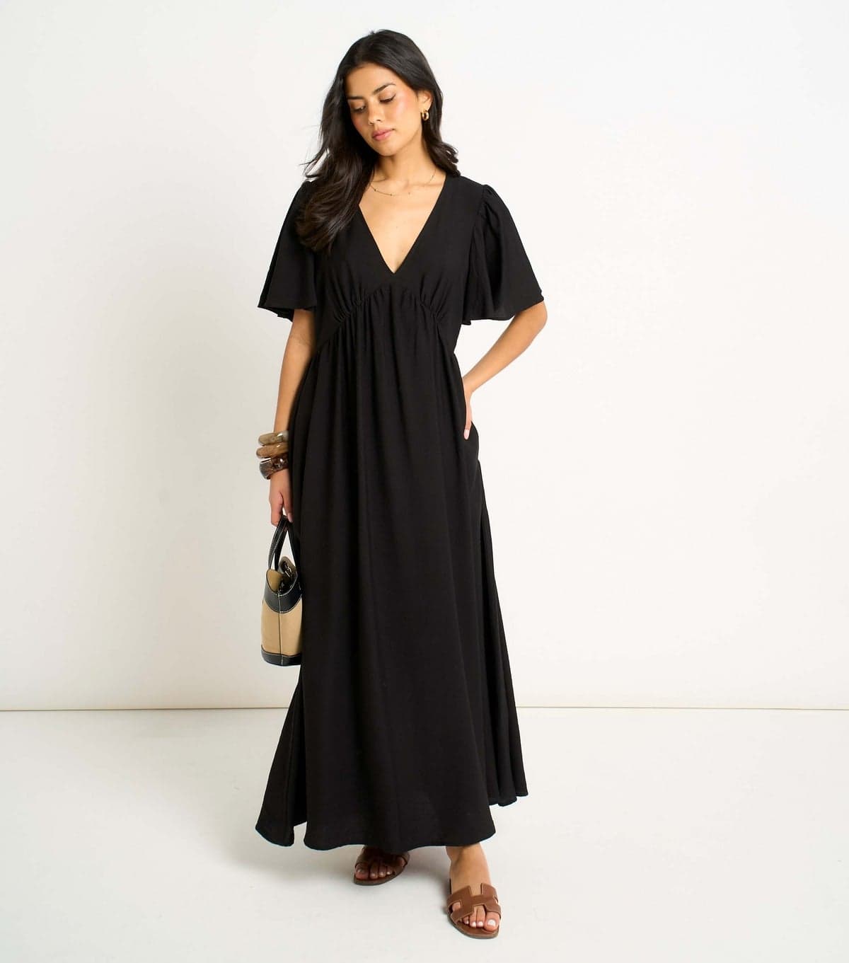 Gini London Women's Black V Neck Skater Maxi Dress Gini London New Look