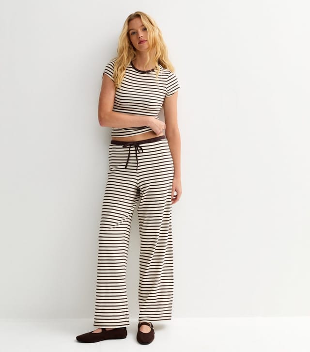 New Look Women's Brown Striped Baby Tee T-Shirt New Look - 3