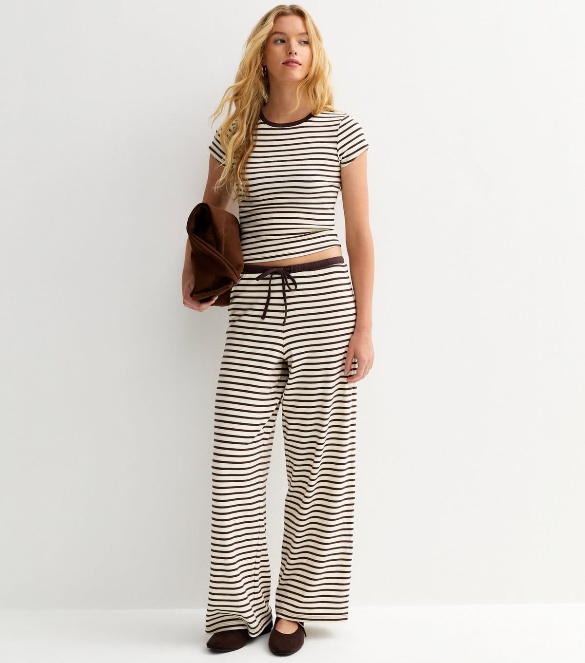 New Look Women's Brown Striped Baby Tee T-Shirt New Look - 4