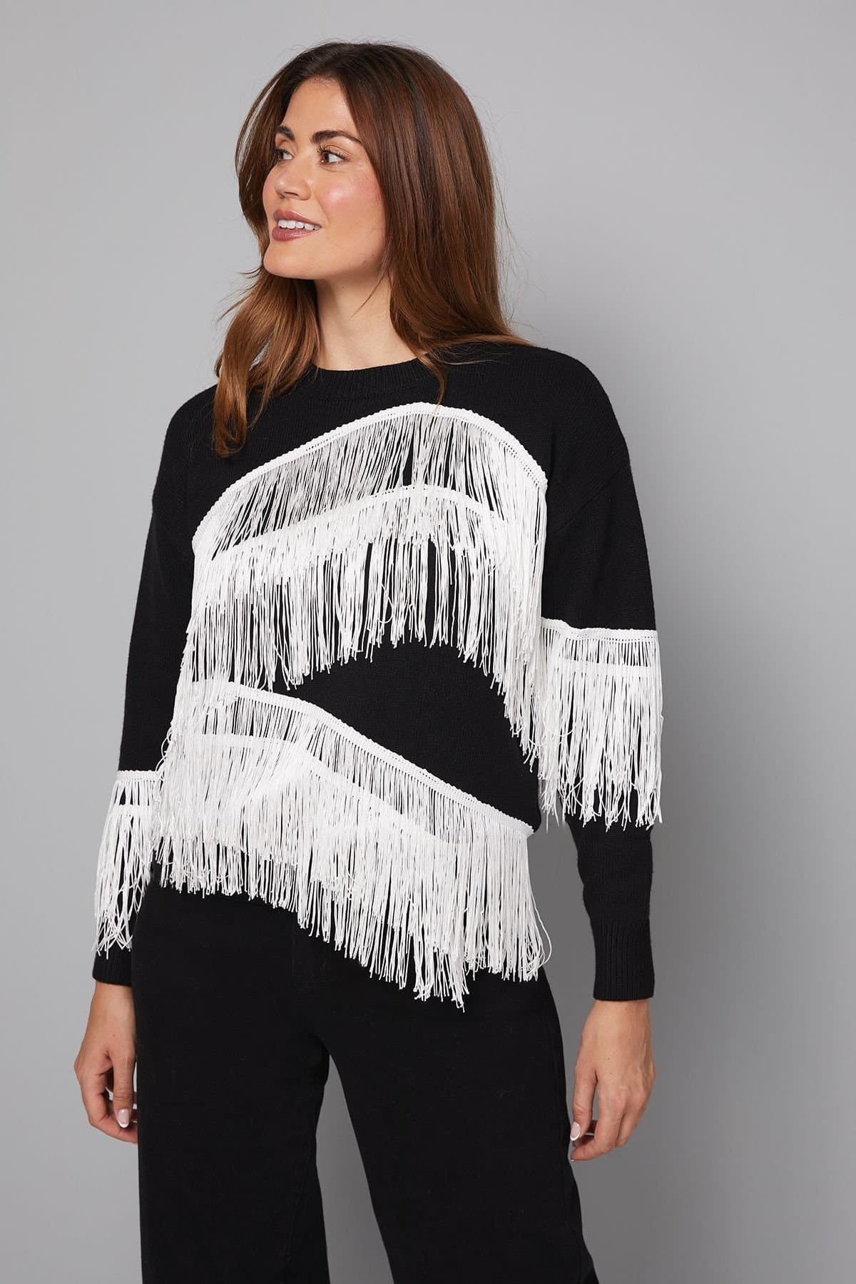 Wallis Wallis Women's Contrast Fringe Knitted Jumper in Black