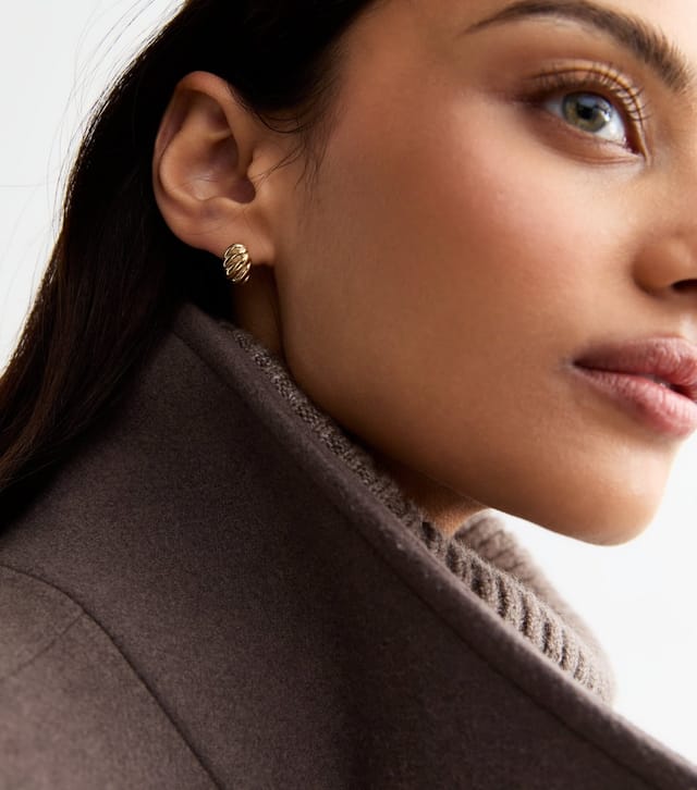 New Look 18ct Gold Plated Textured Earrings New Look - 2