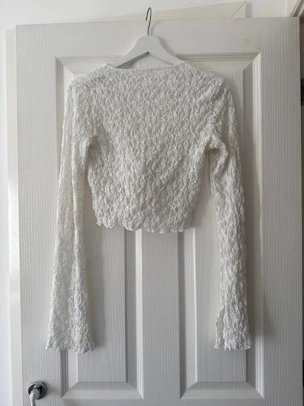 New Look New Look lace crop top