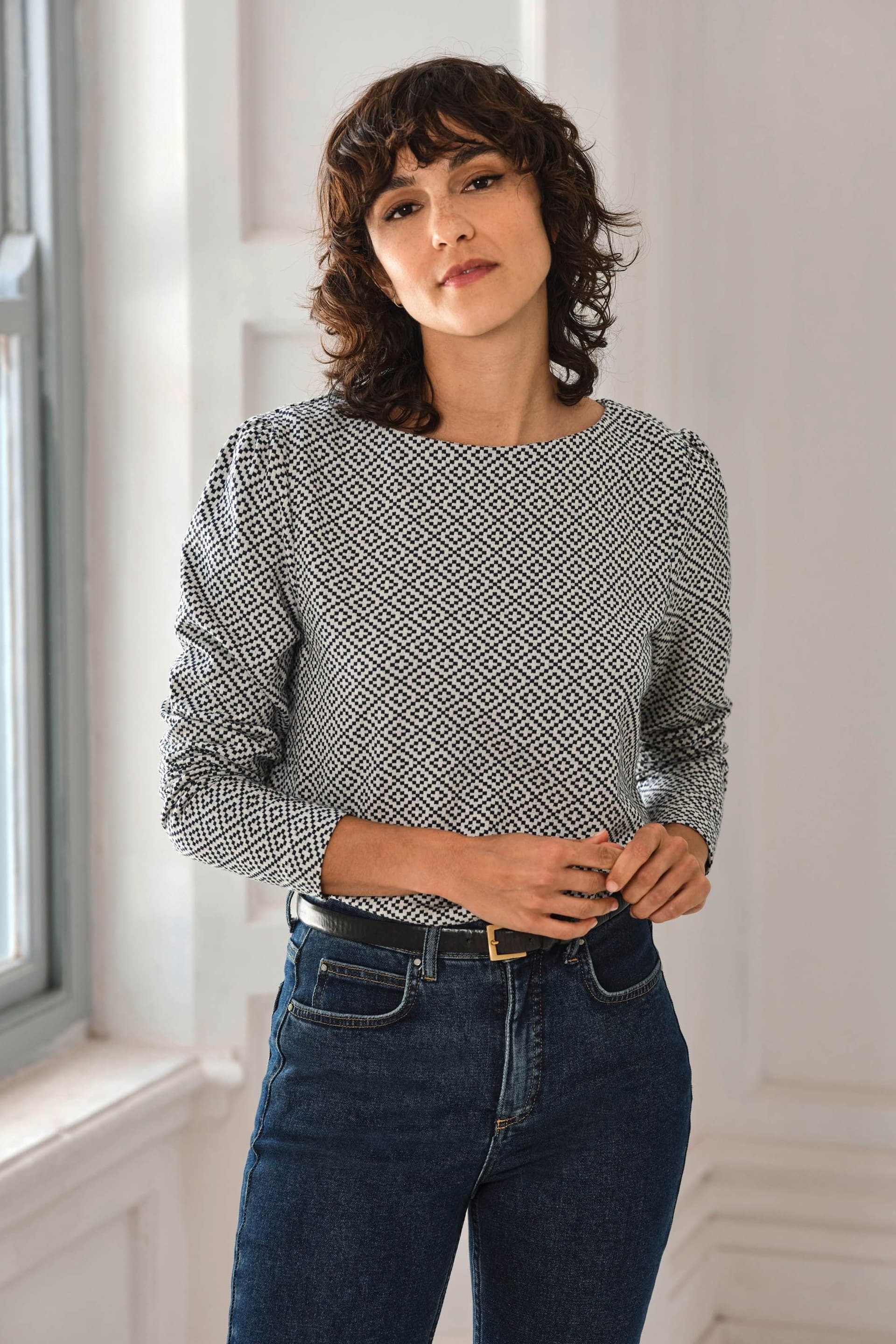 Pure Collection Pure Collection Women's Jacquard Long Sleeve Top in Navy