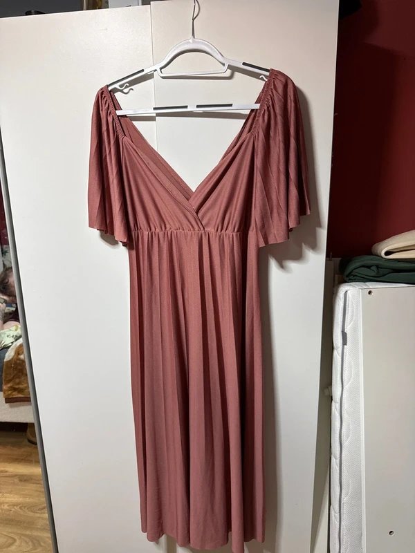 ASOS Design Asos Design Bridesmaid floral embroidered maxi dress with embellishment in soft blue - 1