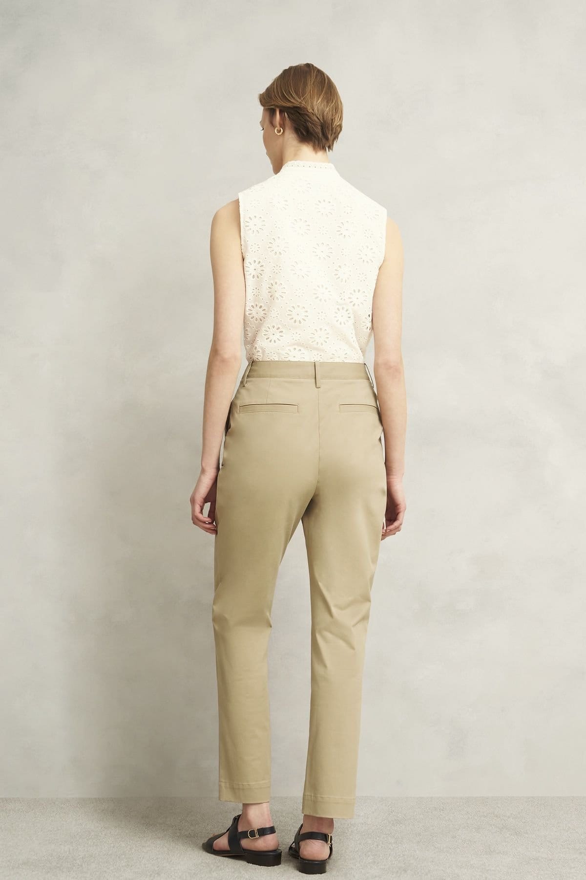 Hobbs London Hobbs London Women's Noa Chino Trouser in Light Tan - 4