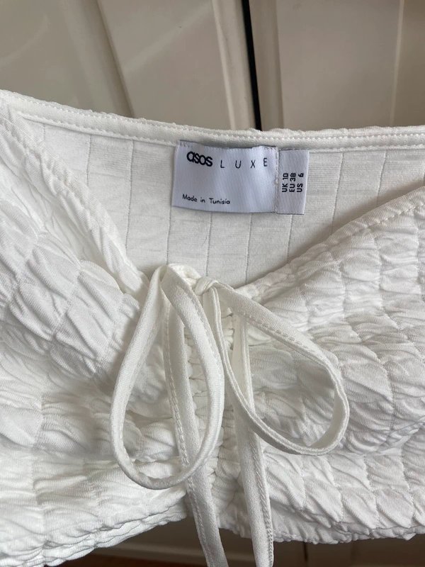 ASOS ASOS luxe off white waffle textured crop top size 10 - 1