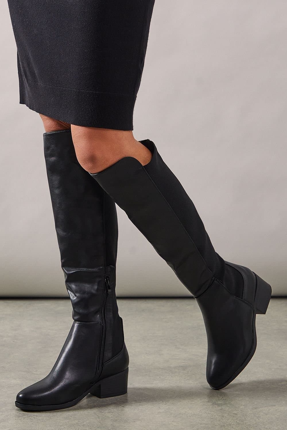 Wallis Wallis Women's Wide Fit Hannah Stretch Back Almond Toe Low Heel Knee Boots in Black
