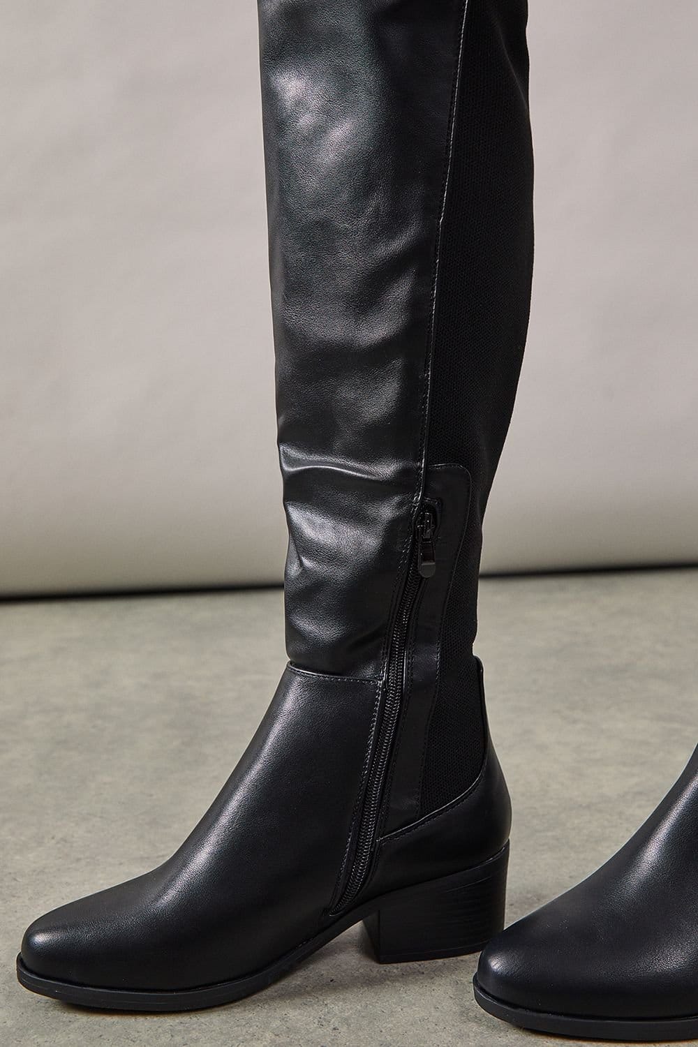 Wallis Wallis Women's Wide Fit Hannah Stretch Back Almond Toe Low Heel Knee Boots in Black - 4