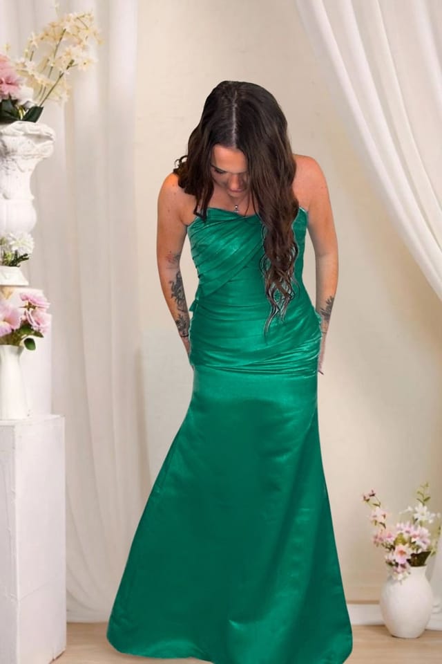 Marco Paul Marco Paul Women's Green Satin Fitted Strapless Bridesmaid Dress - 2