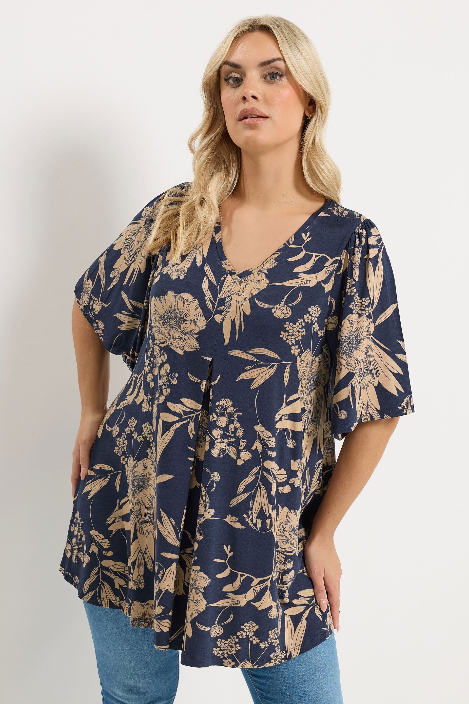 Yours Plus Size Blue Floral Pleated Front Top