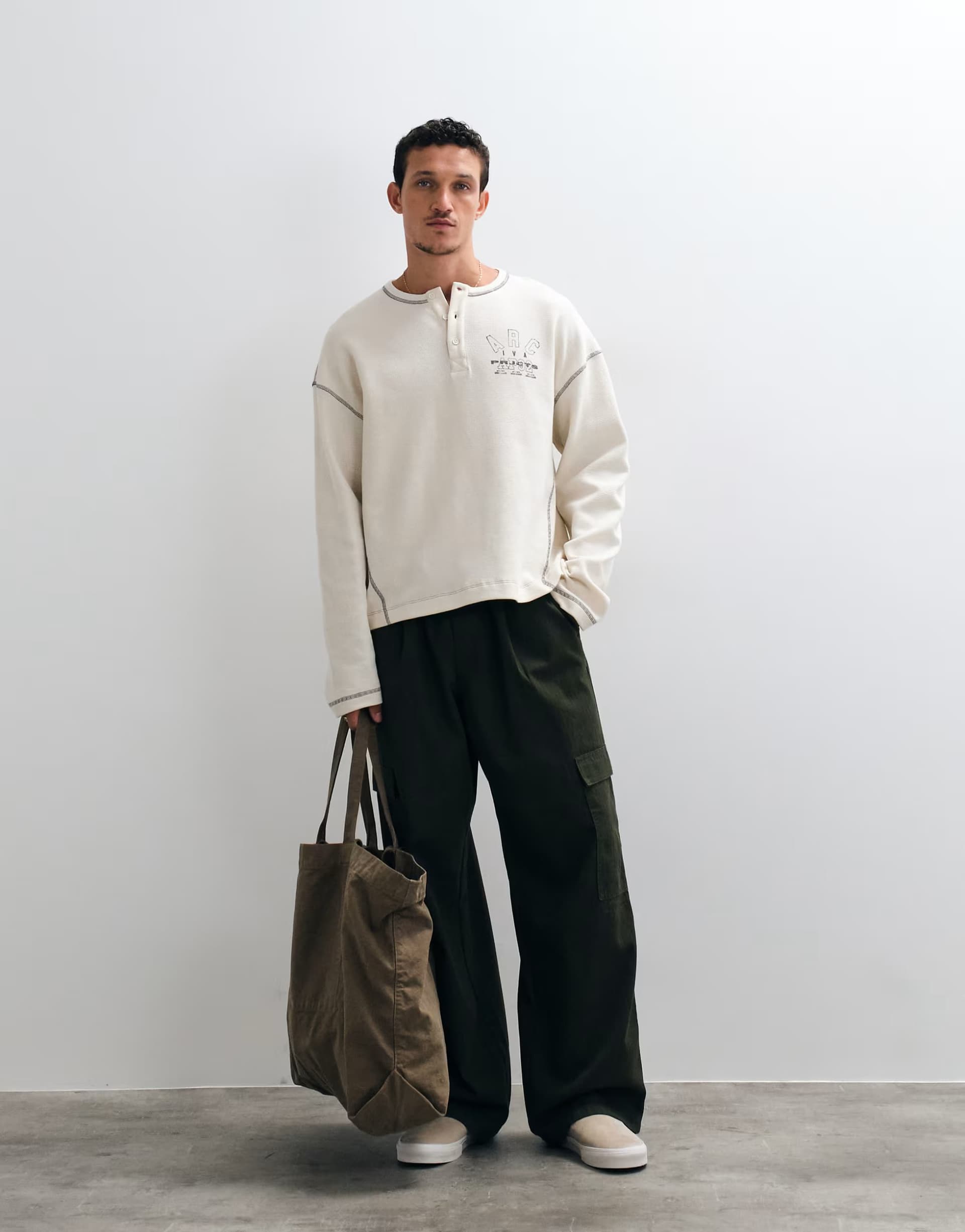 ASOS ASOS DESIGN baggy cargo trousers in dark green