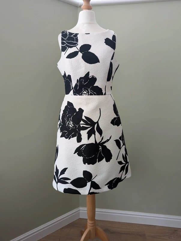 Coast Coast Black & Ivory Floral Jacquard Sleeveless Dress UK Size 8-10