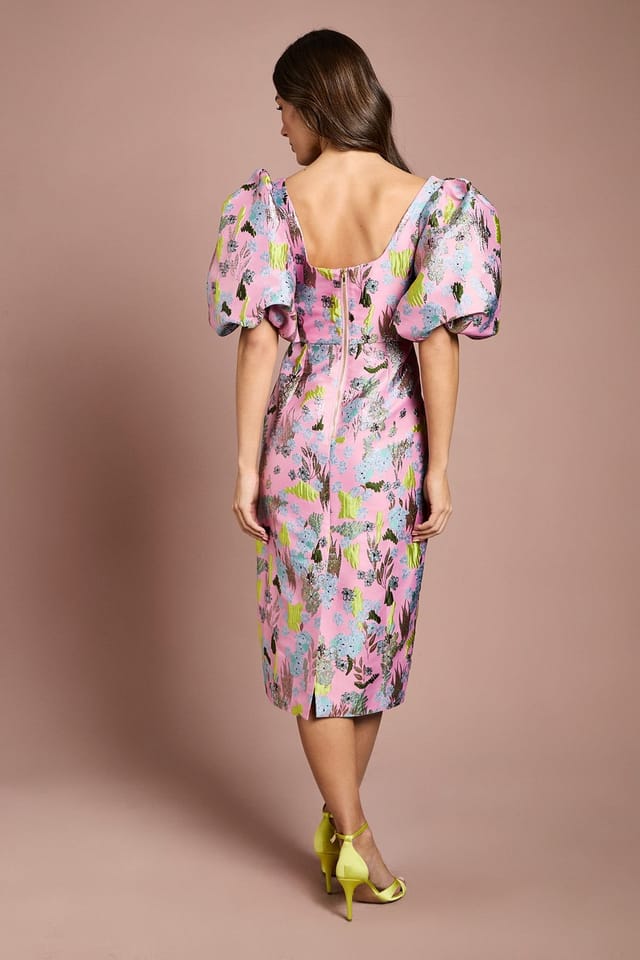 Coast Coast Women's Jacquard Puff Sleeve Square Neck Pencil Dress in Pink - 3