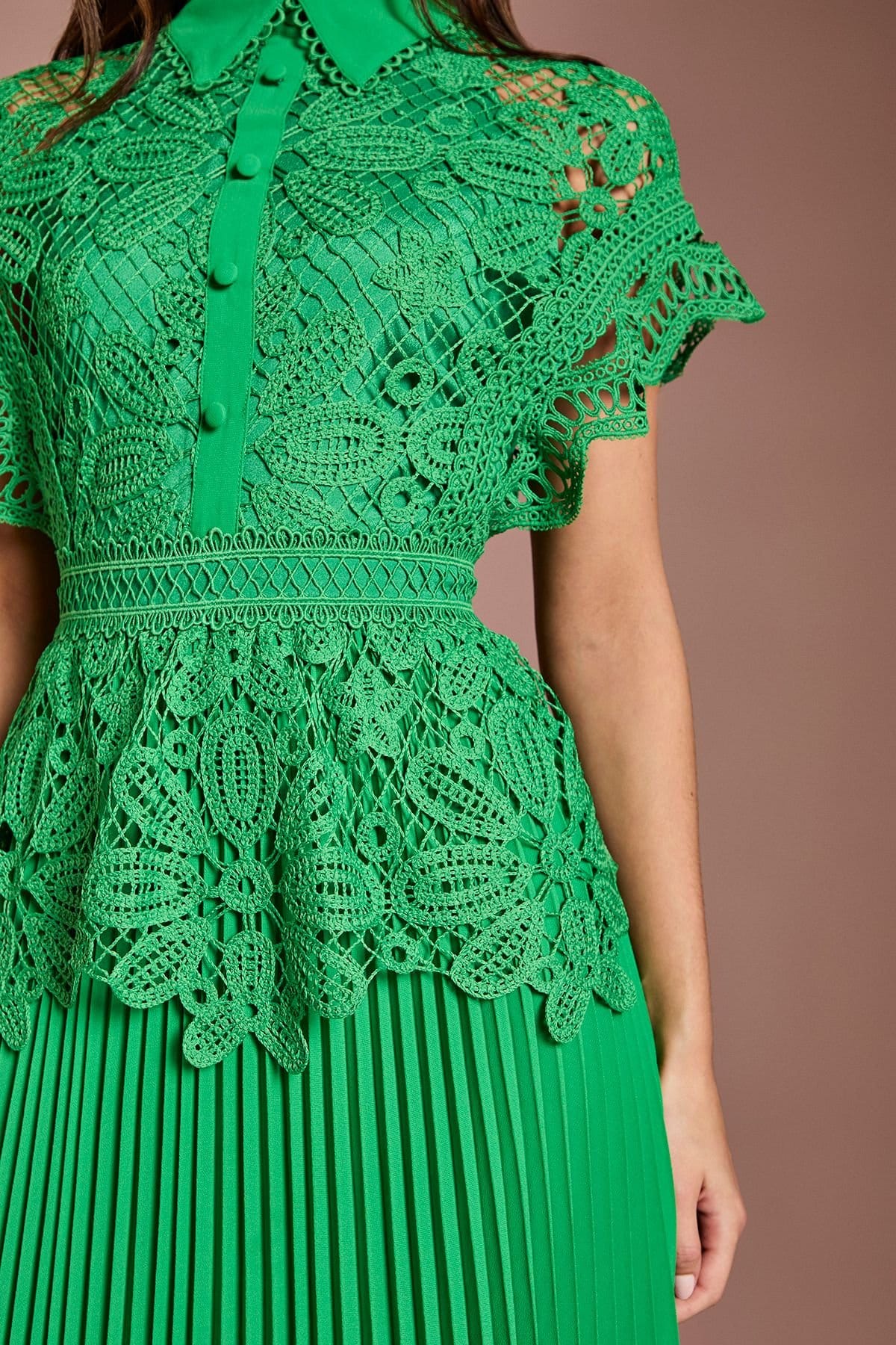 Coast Coast Women's Petite Collared Lace Top Pleated Skirt Midi Dress in Green - 4