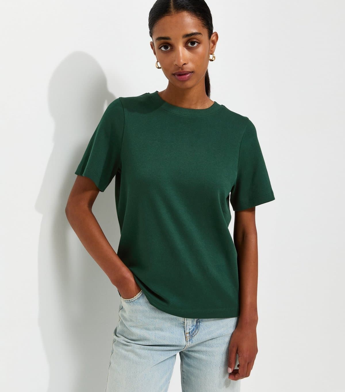 New Look Women's Premium Dark Green Heavyweight Cotton T-Shirt New Look