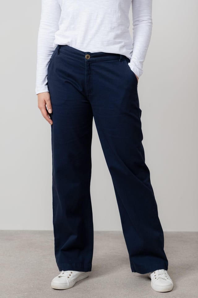 Lily & Me Lily & Me Women's Dockside Stretch Twill Full length Wide Leg Trousers in Navy - 2