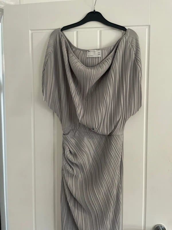 ASOS Design ASOS Design Plise drop shoulder dress