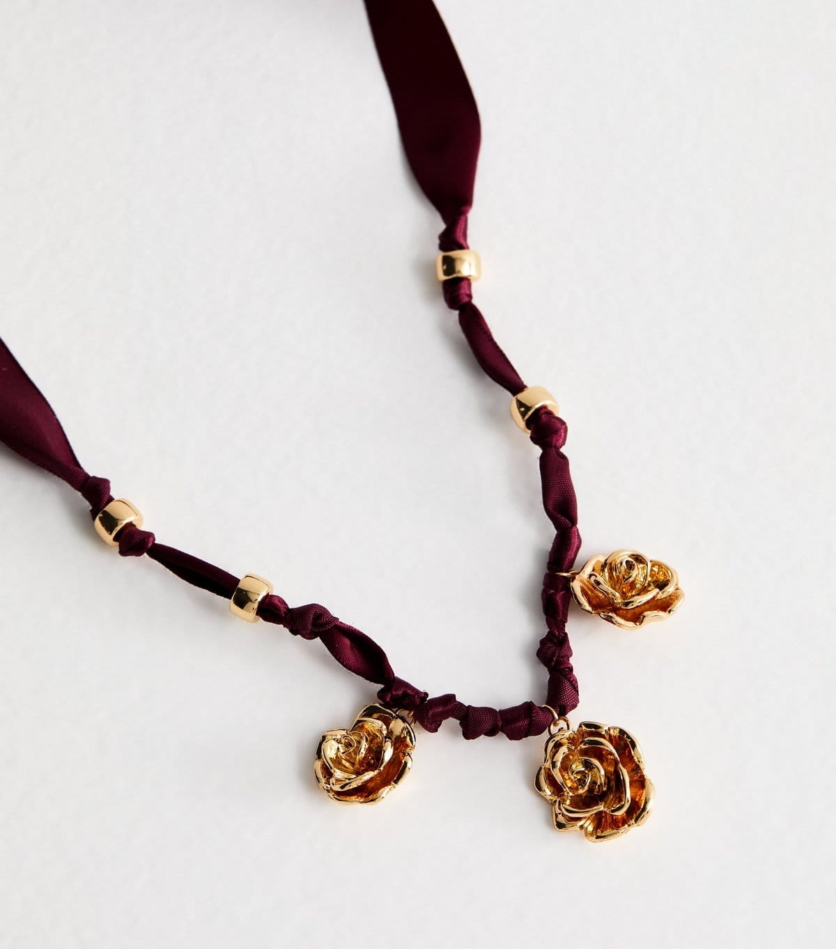 New Look Gold Tone Burgundy Rope Rose Charm Necklace New Look - 4