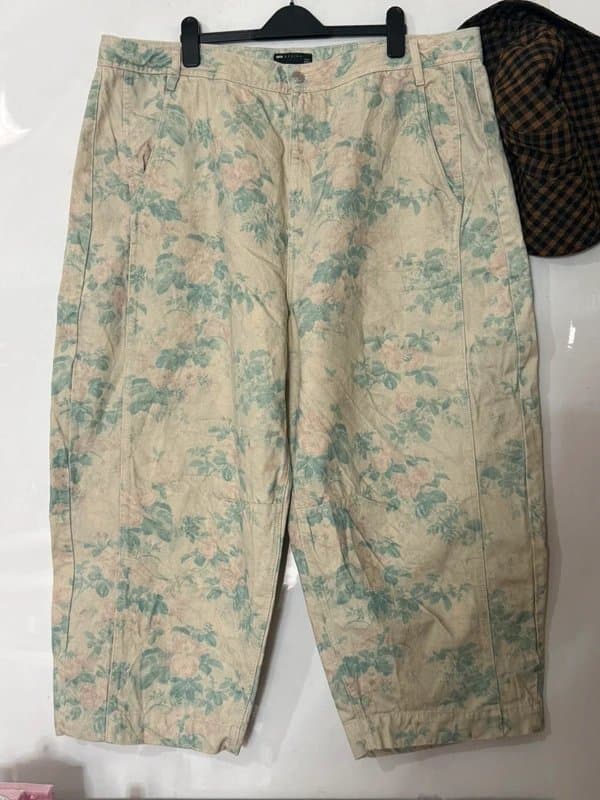 ASOS ASOS floral curve barrel vintage pattern trousers pants jeans uk 22