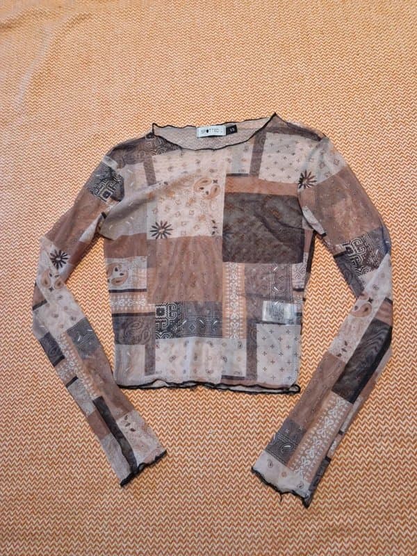 Spotted Size xs spotted mesh long sleeve top patchwork design