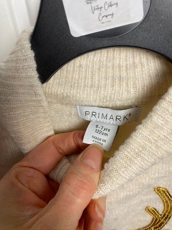 Primark Reduced!! Cream Christmas jumper girls age 6-7 years primark with reindeer & sequins