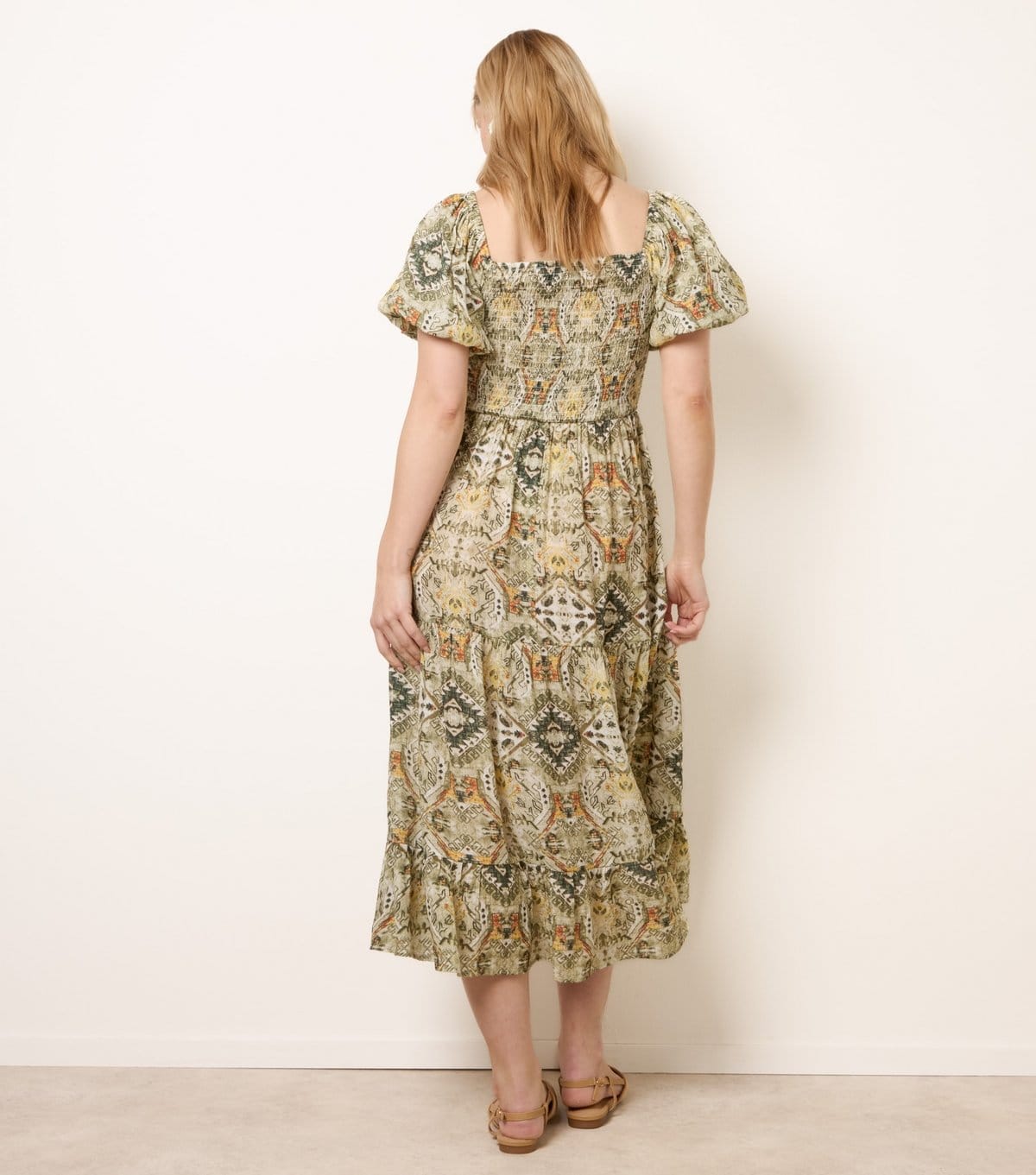 Blue Vanilla Women's Green Abstract Print Puff Sleeve Midi Dress Blue Vanilla New Look - 4
