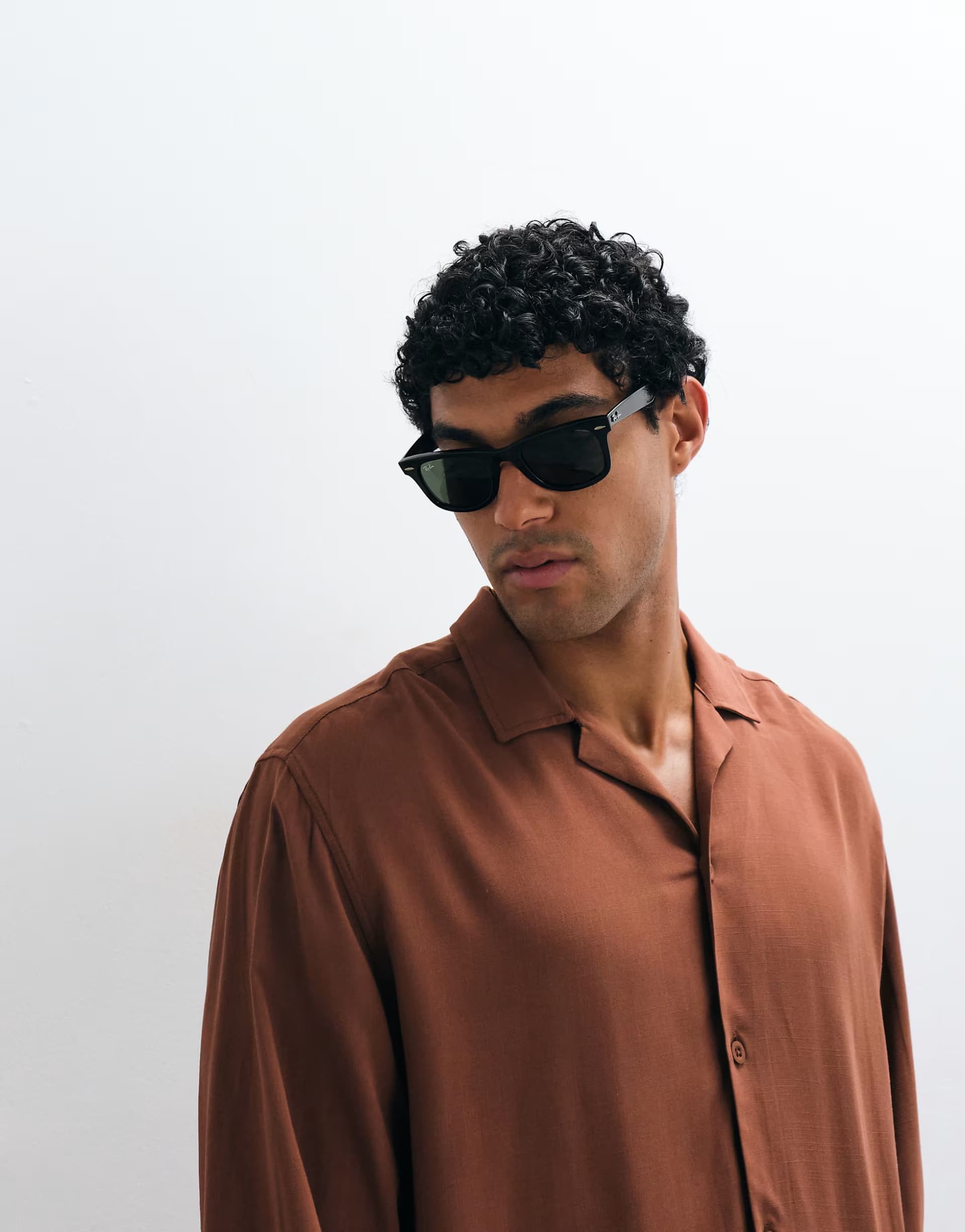 ASOS ASOS DESIGN relaxed revere shirt with double pockets in brown