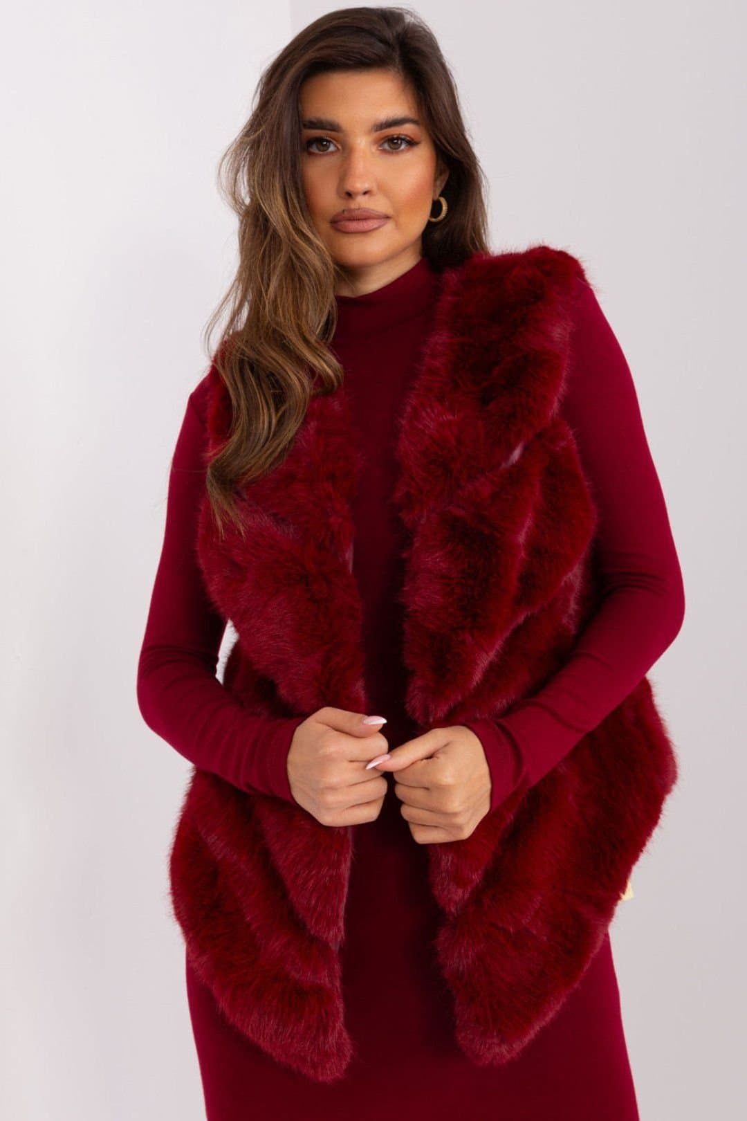 Love Lace Love Lace Women's Lined Faux Fur Vest with Pockets & Velcro in Red