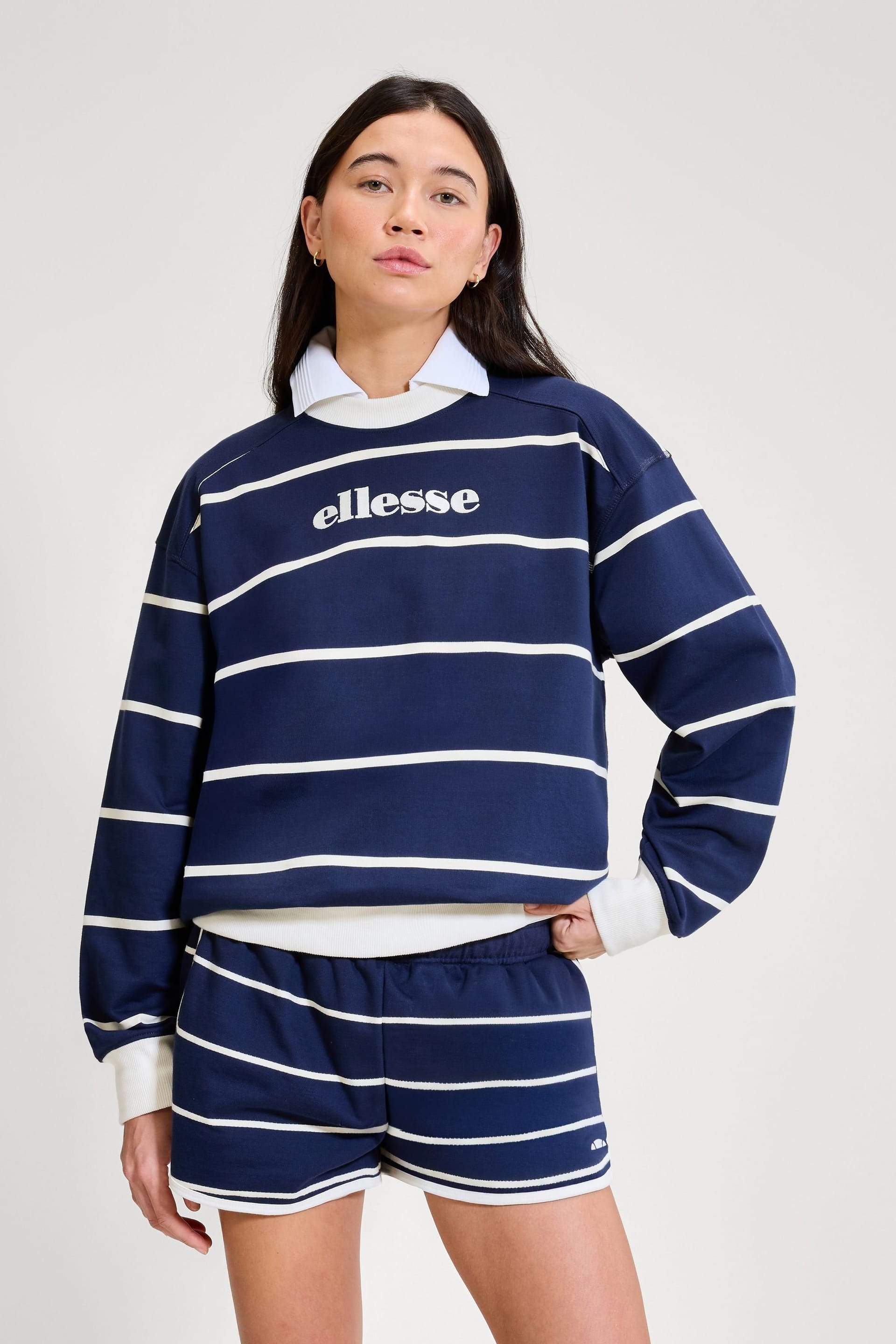 Ellesse Women's Dark Blue French Terry Sweatshirt