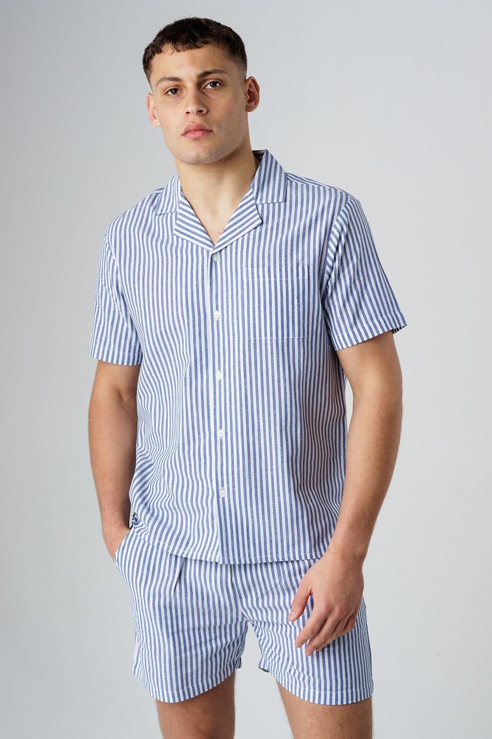Influence Influence Men's Cotton Striped Chest Pocket Short Sleeve Button Shirt in Navy