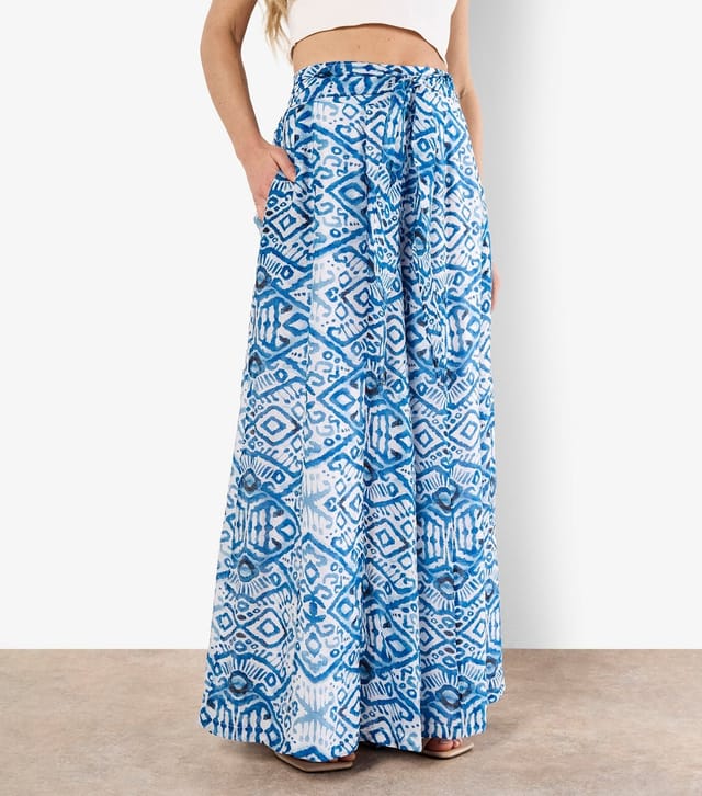 Apricot Women's Blue Ikat Print Palazzo Trousers Apricot New Look - 2