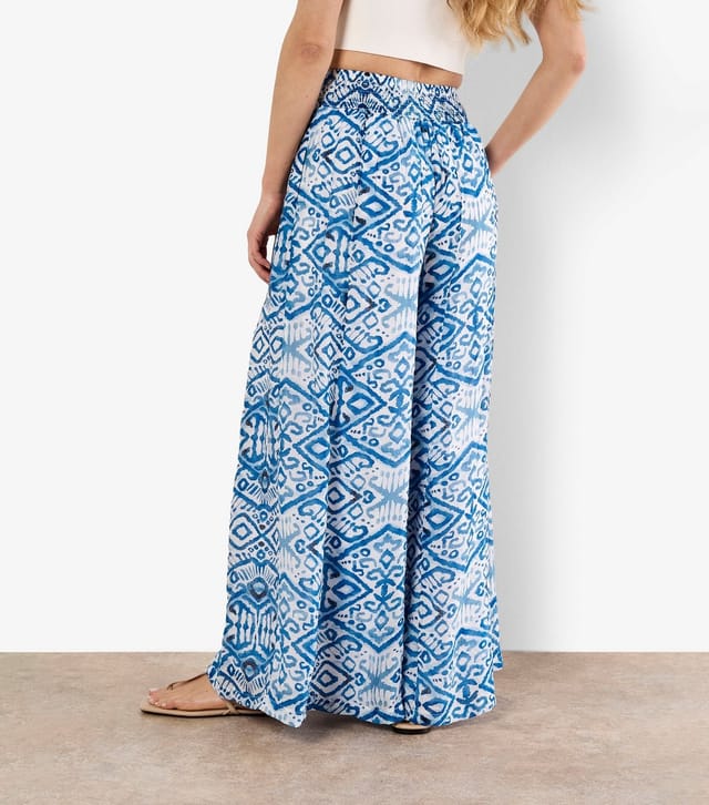 Apricot Women's Blue Ikat Print Palazzo Trousers Apricot New Look - 3