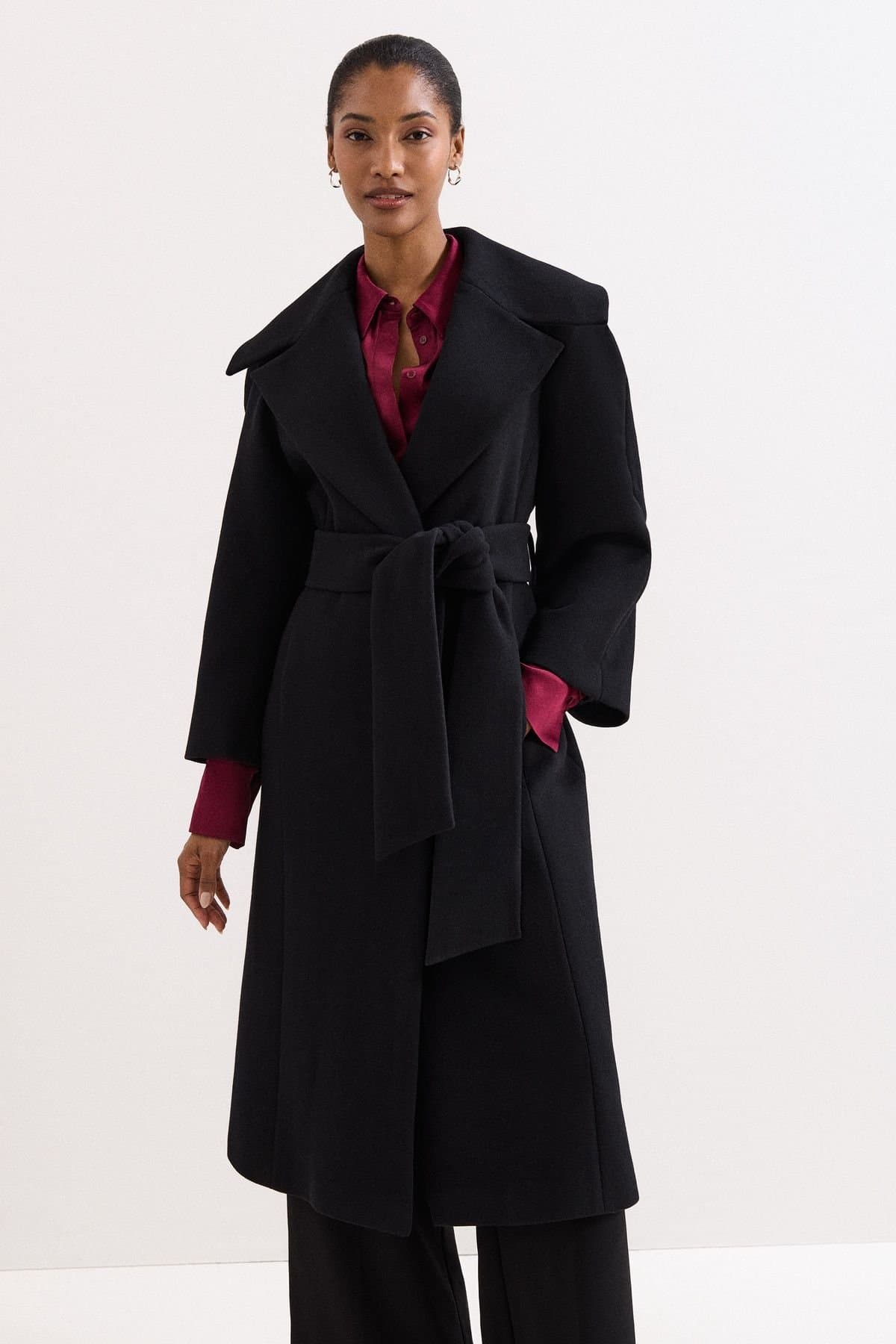 Phase Eight Phase Eight Women's Annabel Collar Coat in Black