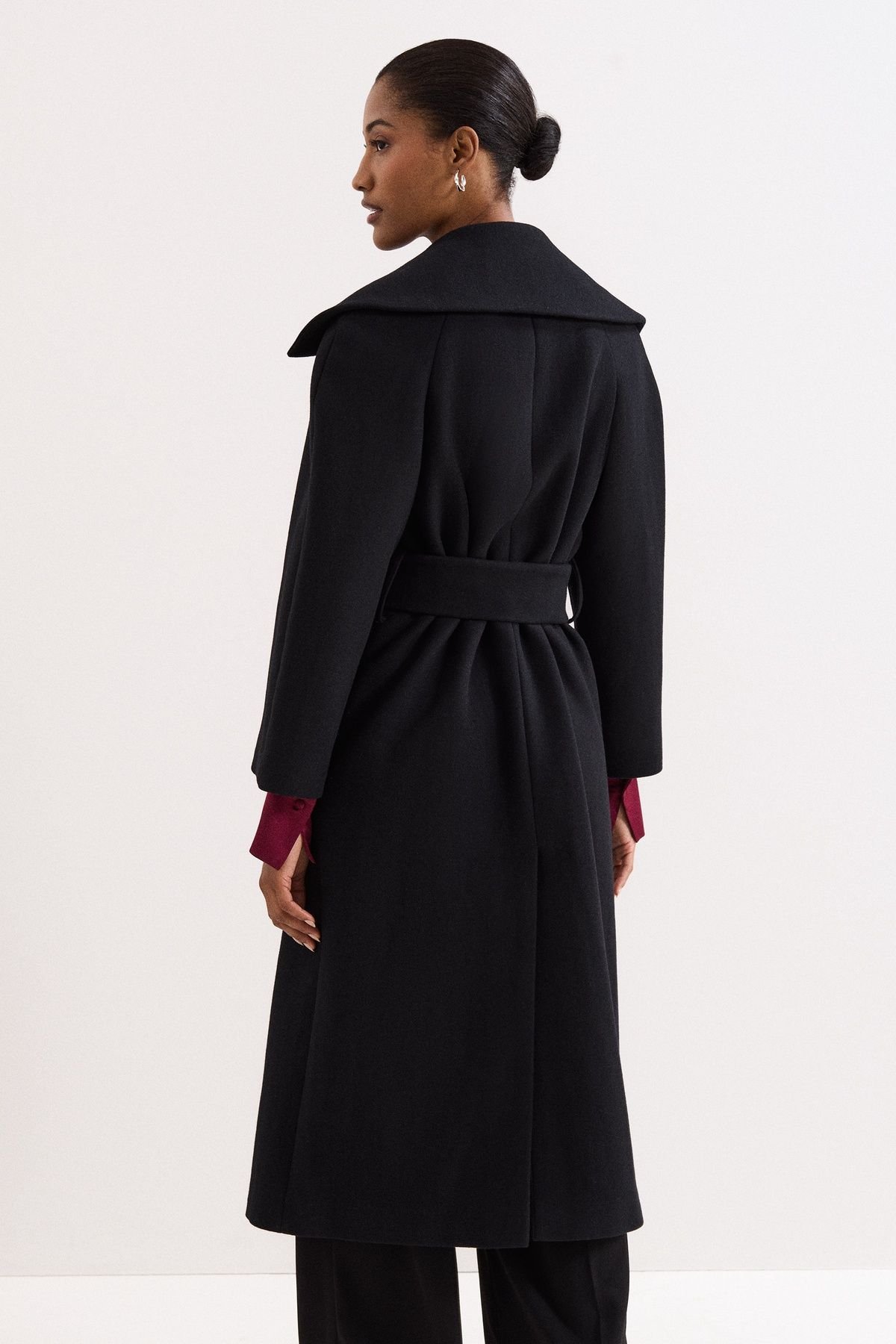 Phase Eight Phase Eight Women's Annabel Collar Coat in Black - 4