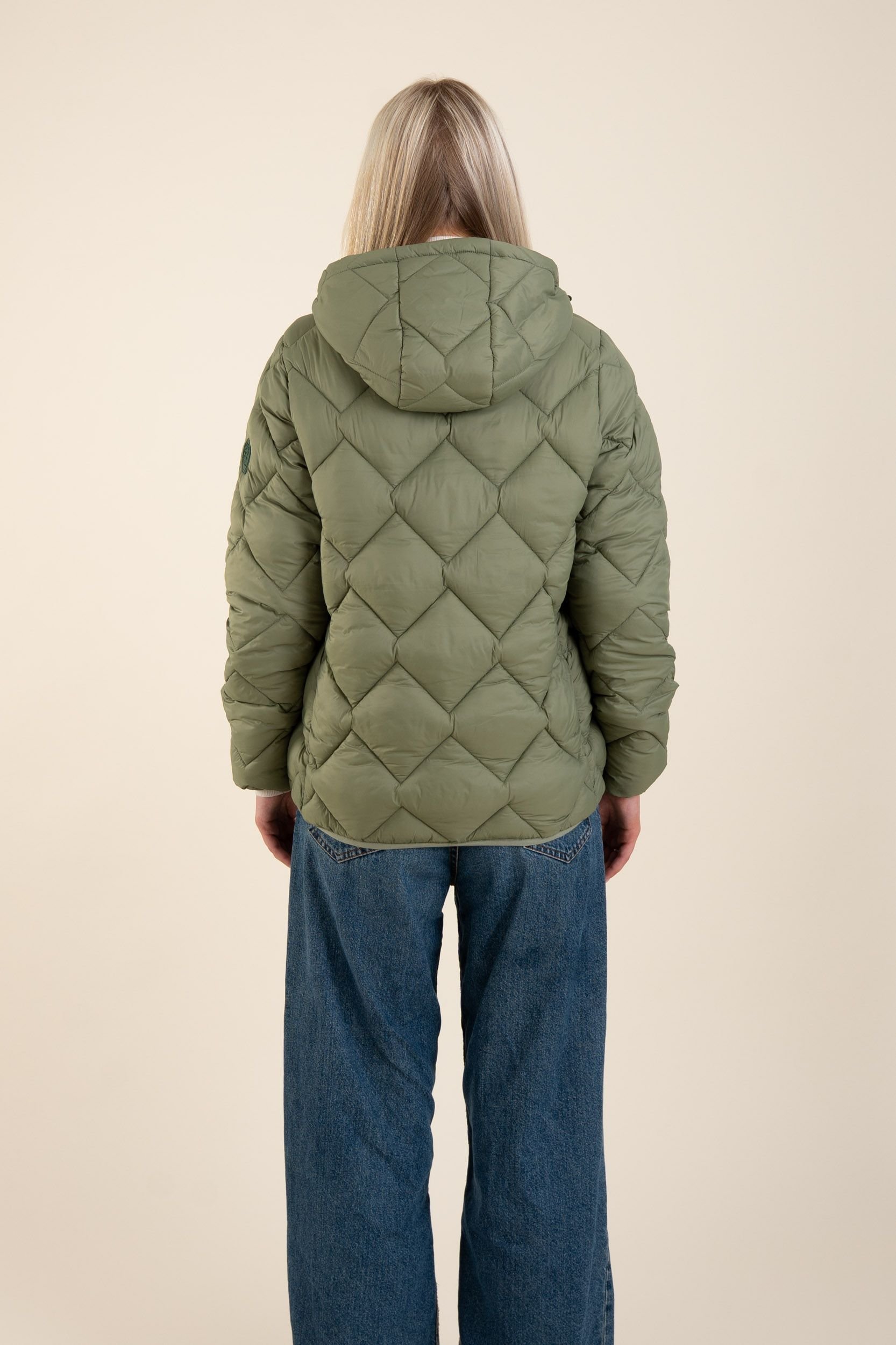D2C D2C Women's Diamond Quilted Jacket in Green - 3