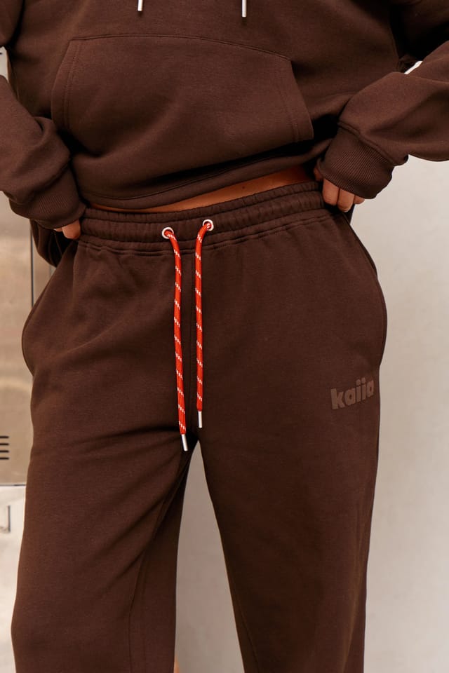 Kaiia Kaiia Studio Rope Drawstring Wide Leg Joggers Bitter Chocolate - 2
