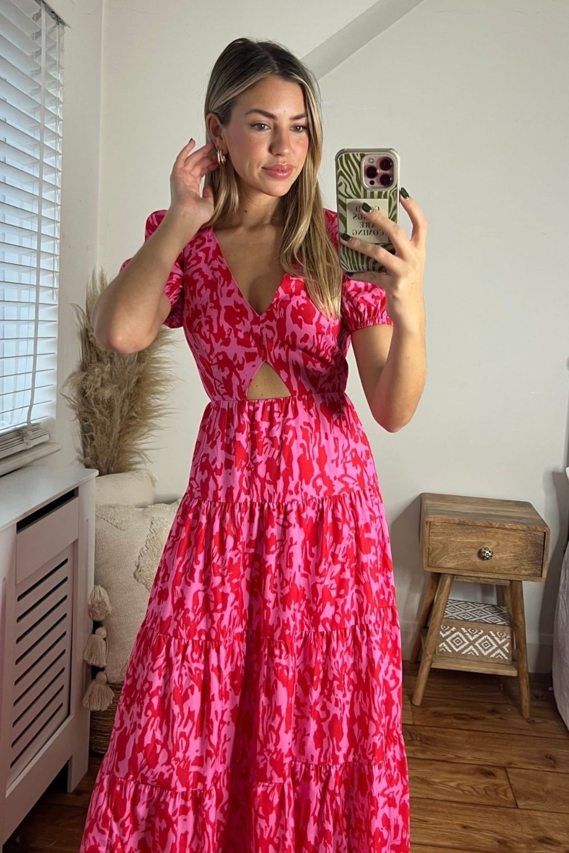 Style Cheat Style Cheat Women's Zoe Pink Animal Tiered Cutout Maxi Dress - 4